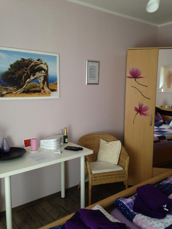 Haus Silbertal Hotel Much Ruang foto
